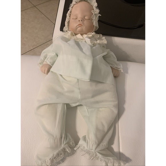 Vintage Sugar Britches Baby Doll Porcelain Sleeping 1986 Boots Tyner Design - Picture 3 of 4